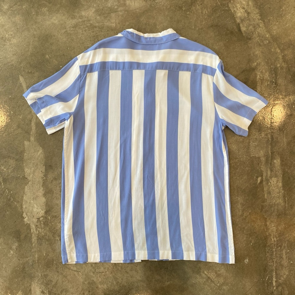 Hunky Trunks Button Up - Picture 3 of 3